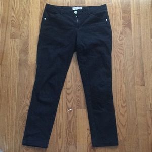 Black skinny petite jeans